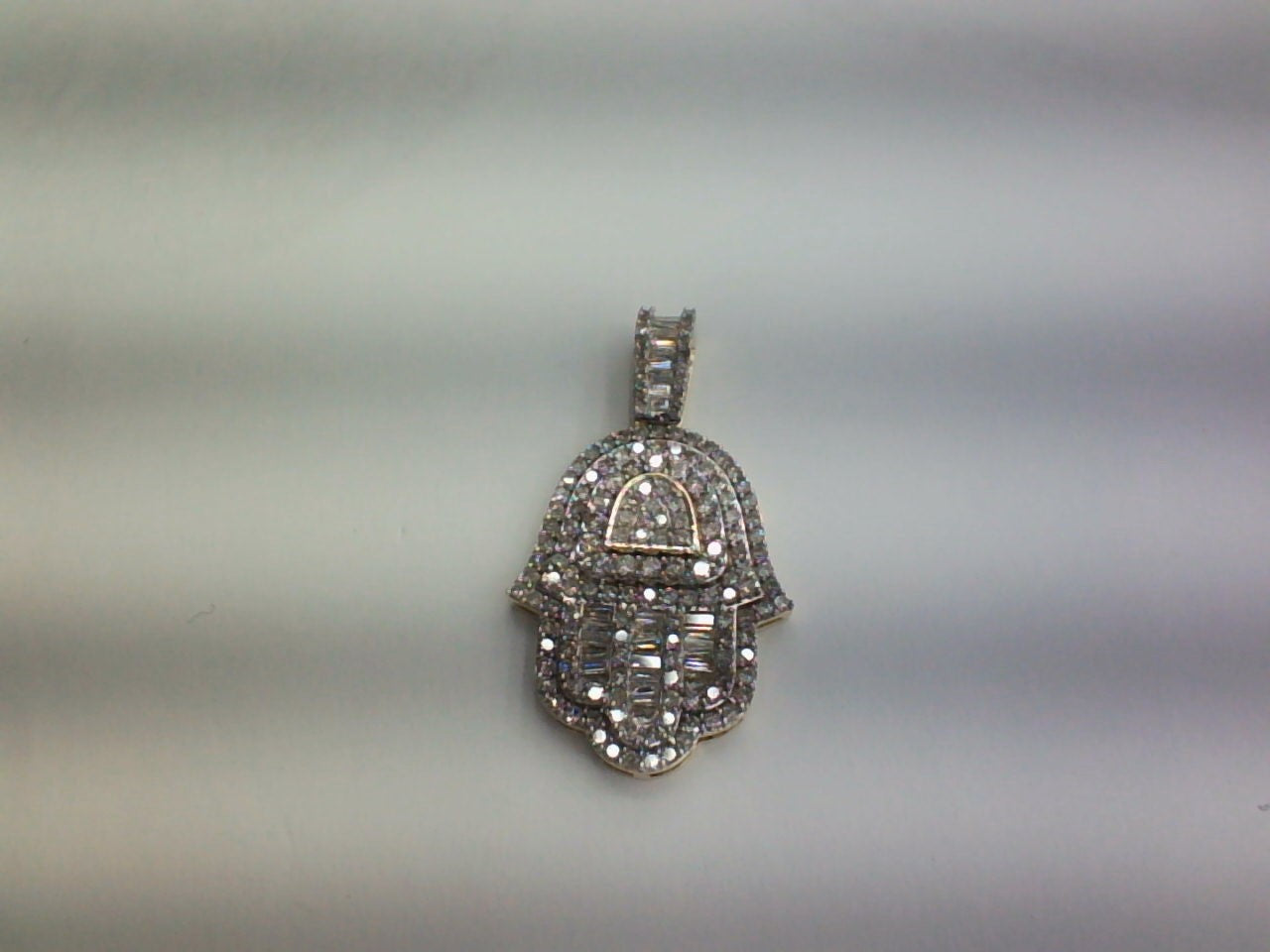 10K Yellowspl Price: 1.51-1.68Ct D-Hamsa Hand