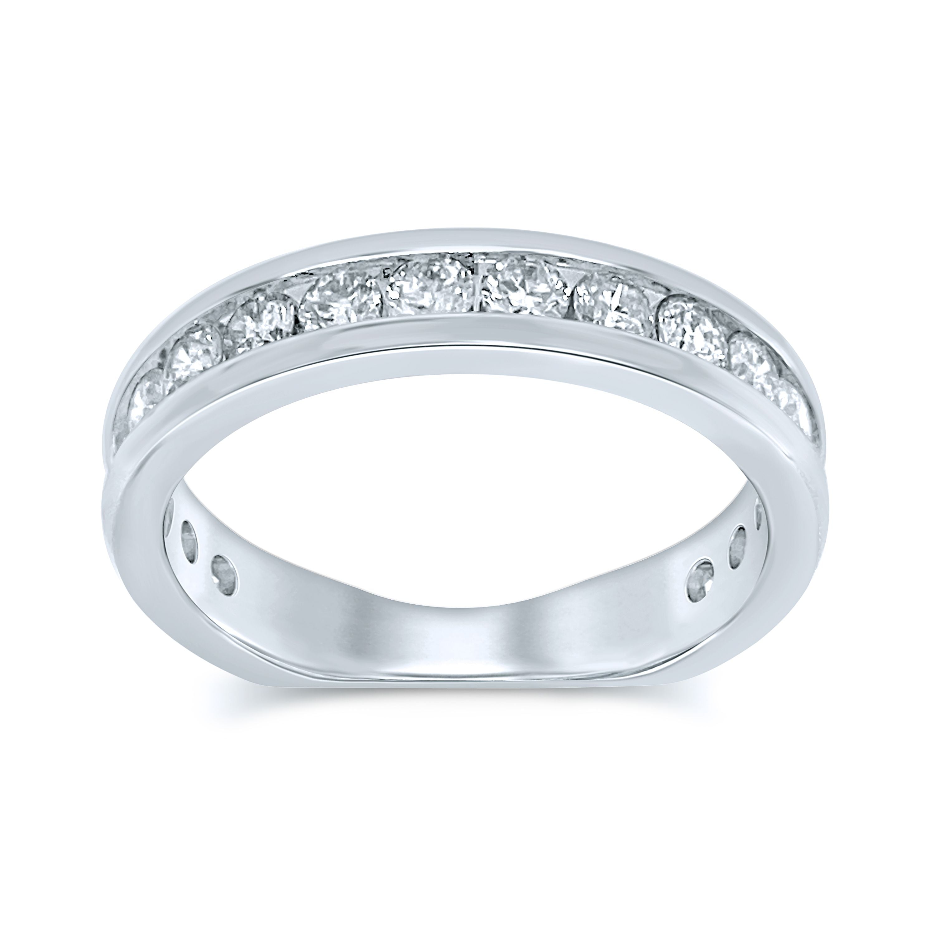 14K White Gold Elegant 0.50Ct Diamond Band (18 Diamond Stones)