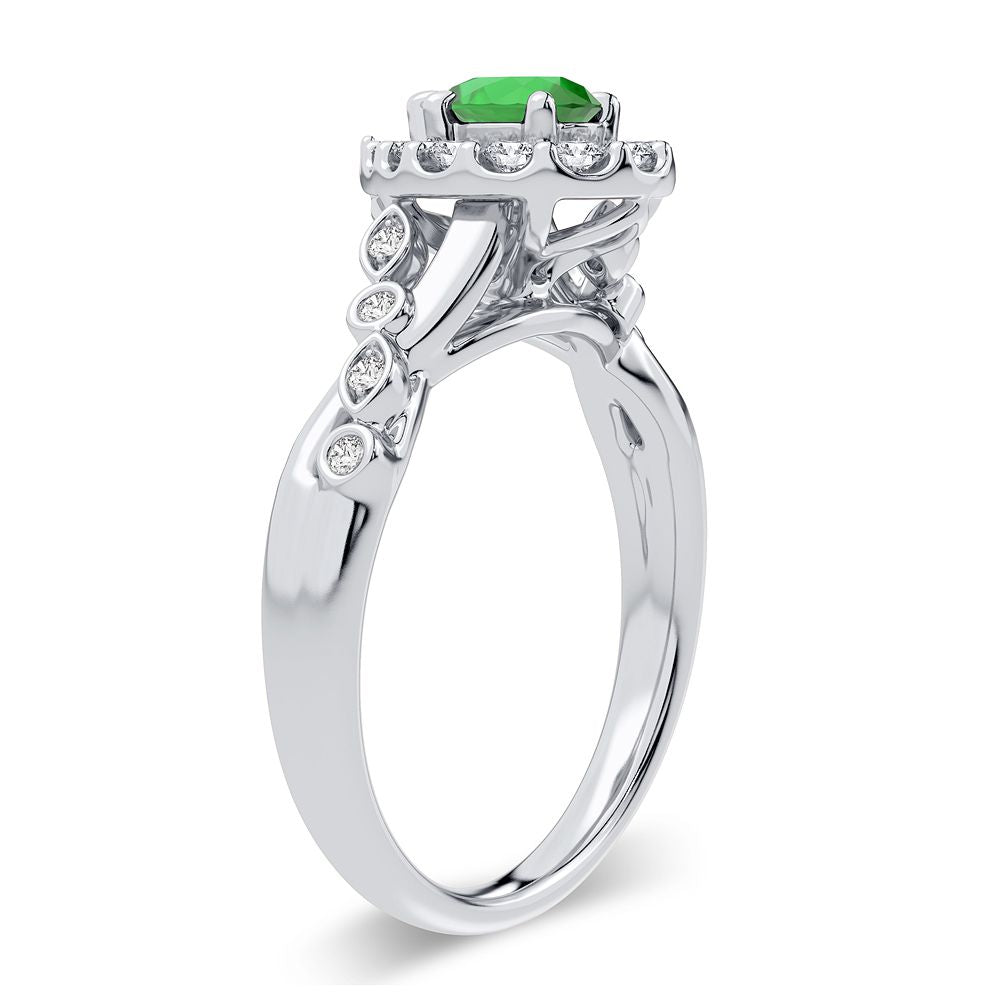 14K White Gold Elegant 0.27Ct Diamond Emerald Ring