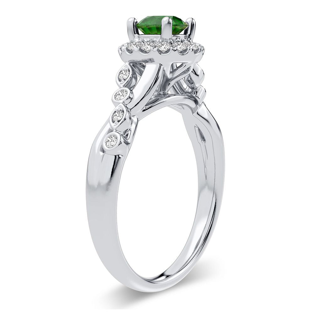 14K White Gold Dazzling 0.20Ct Diamond Emerald Ring