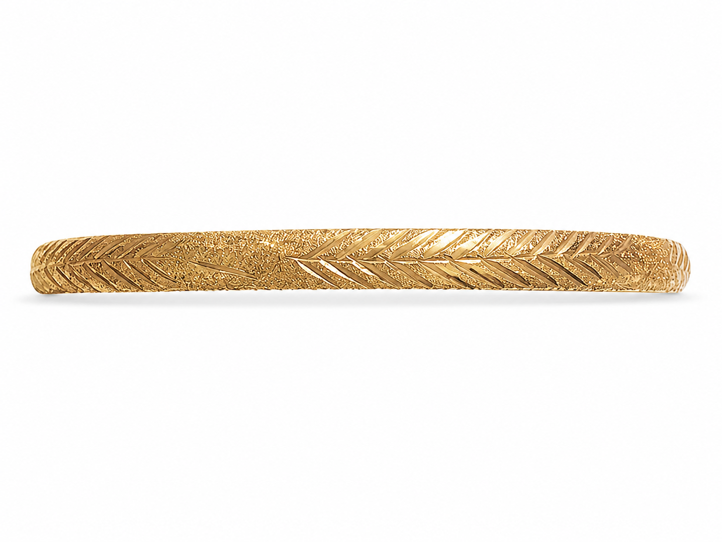 10KT Yellow Gold Diamond Cut Leaf 4 mm Bangle Bracelet