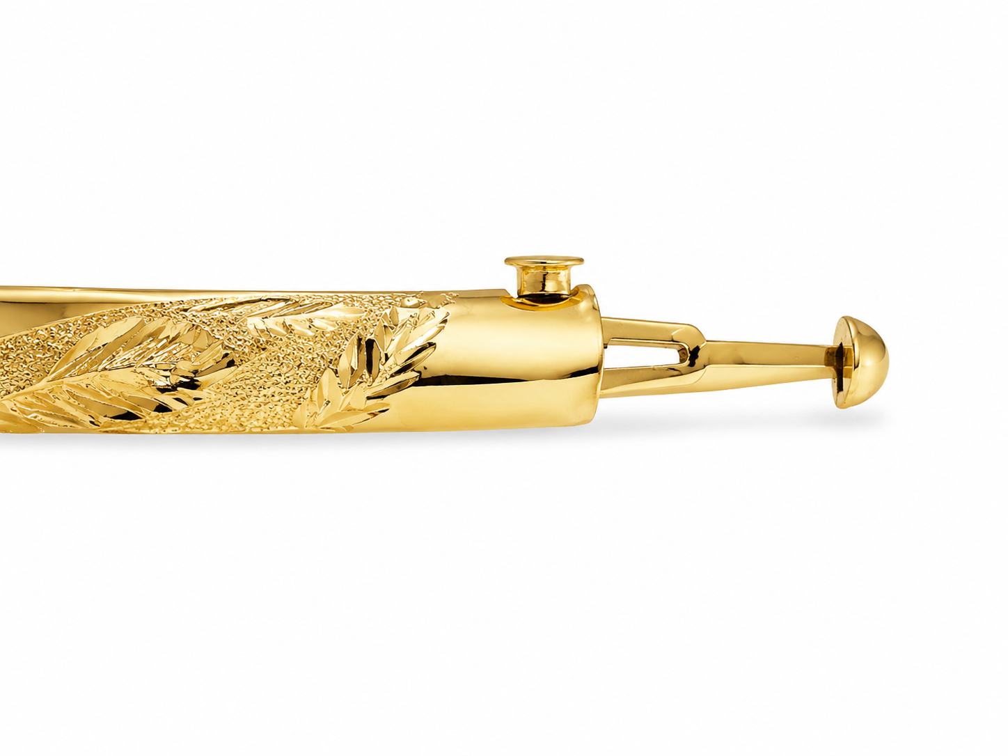 14KT Yellow Gold Diamond Cut 6 mm Bangle Bracelet
