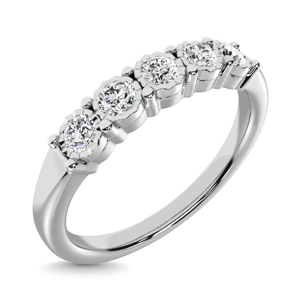 Diamond Illusion Band 1/6 Ct Tw Round-Cut In 10K White Gold
