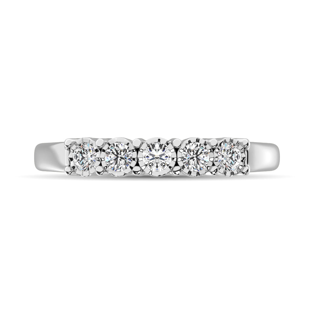Diamond Illusion Band 1/6 Ct Tw Round-Cut In 10K White Gold