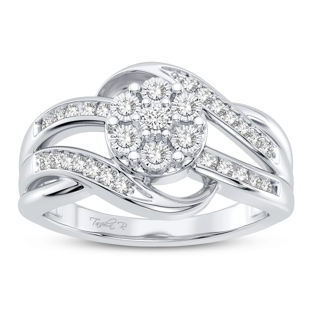 10K White Gold Magnifcnet 0.25Ct Diamond Ring