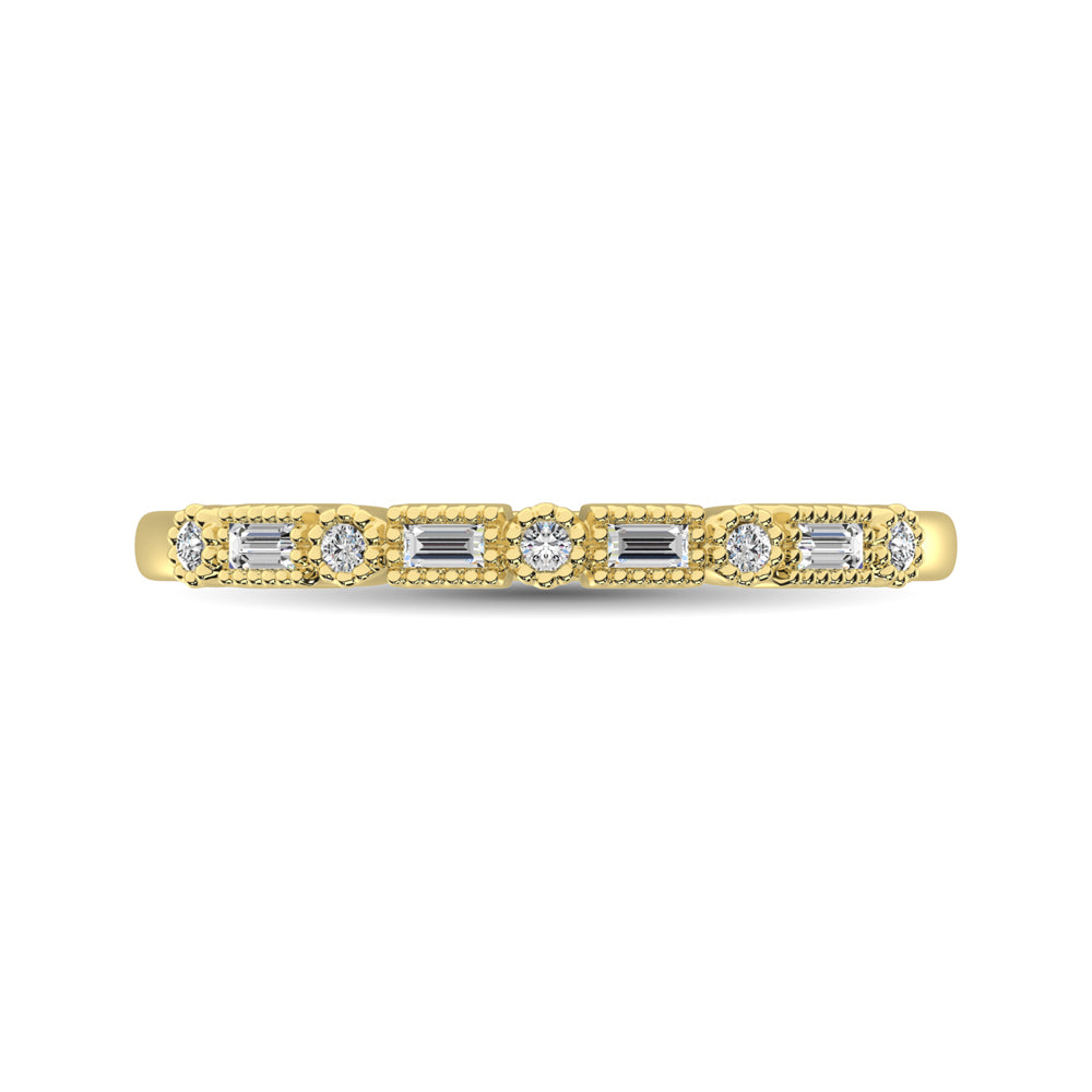 14K Yellow Gold 1/10 Ctw Round And Tapper Diamond Band Ring