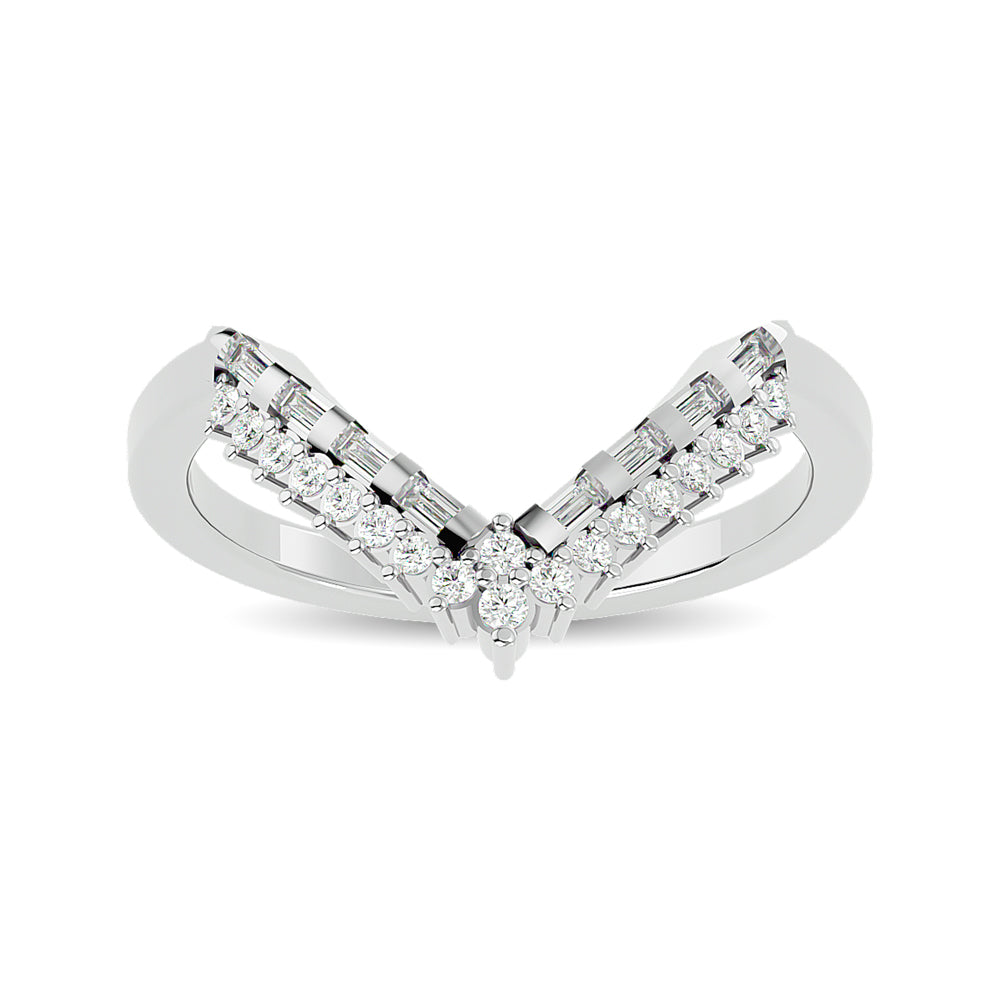 Diamond Chevron Band 1/5 Ct Tw In 14K White Gold