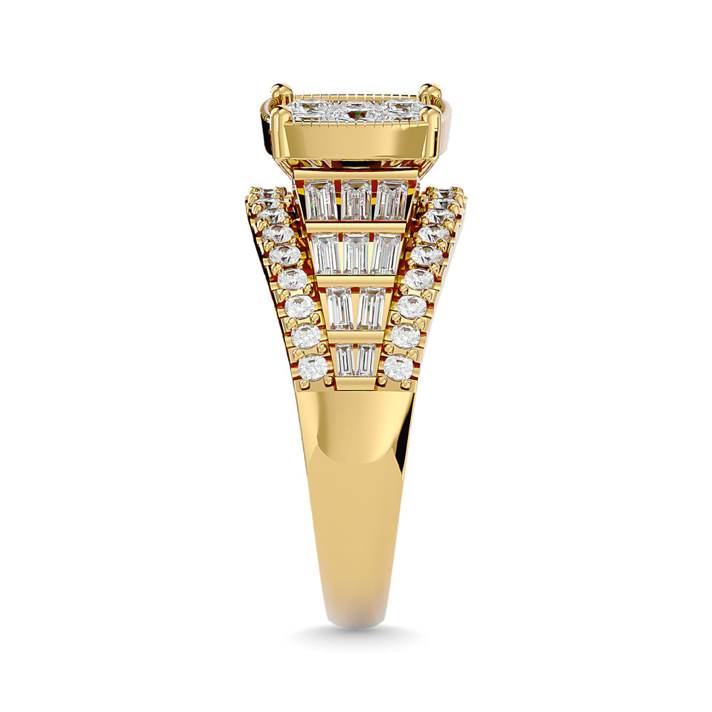 Diamond 1 1/2 Ct.Tw. Round And tapper Engagement Ring in 10K Yellow Gold