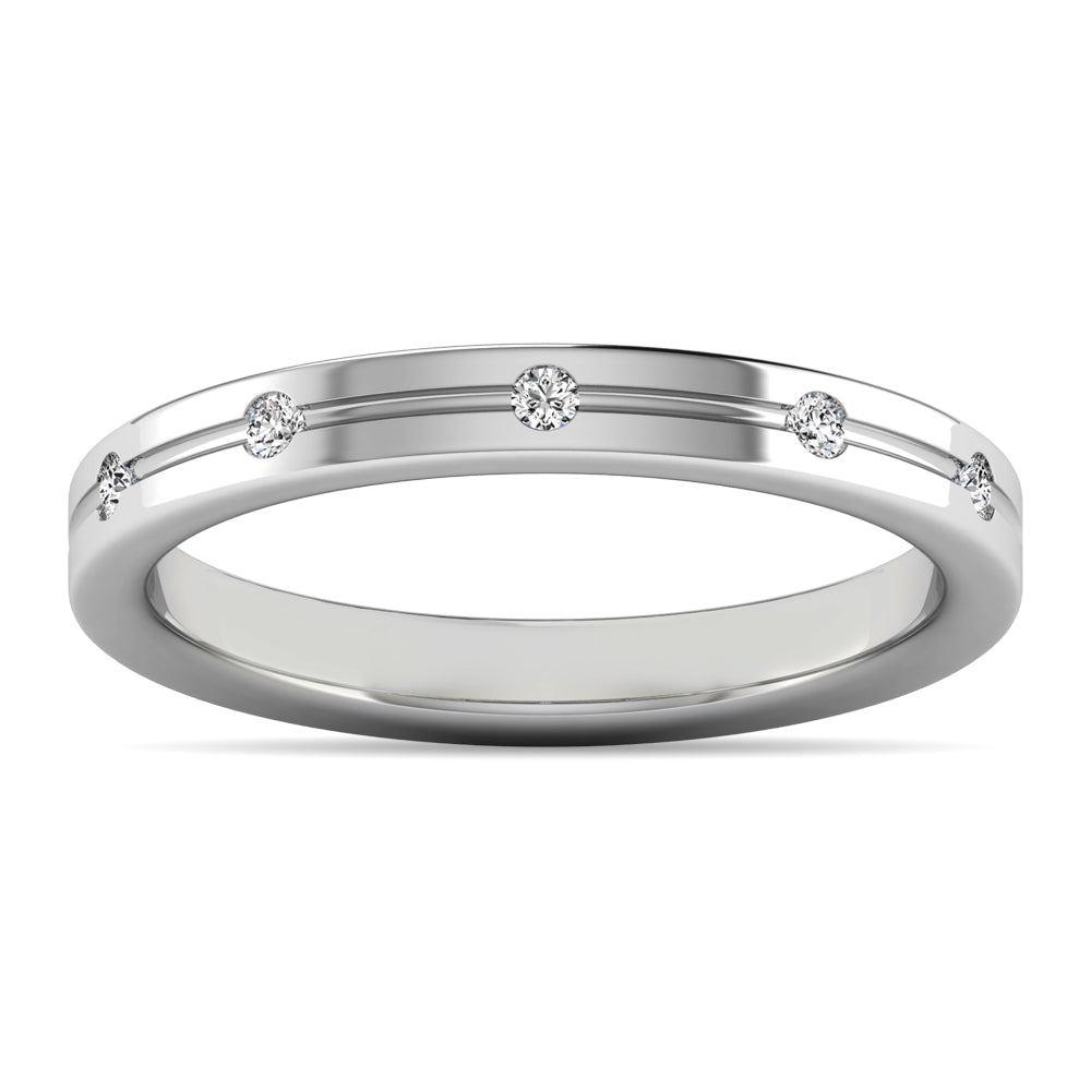 Diamond 1/6 ct tw Rount Cut Band in 14K White Gold