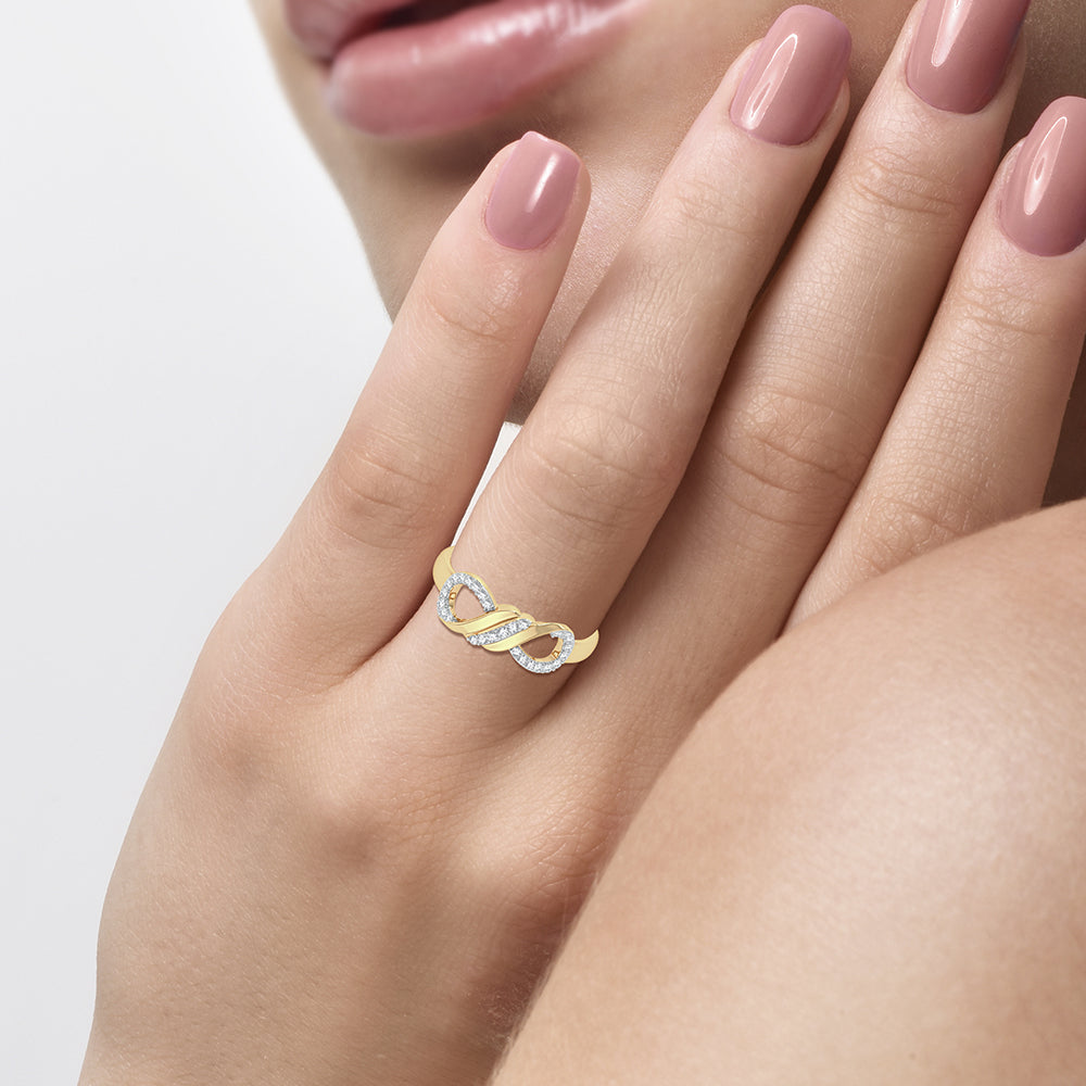 10K Yellow Gold 0.13Ct Diamond Ring