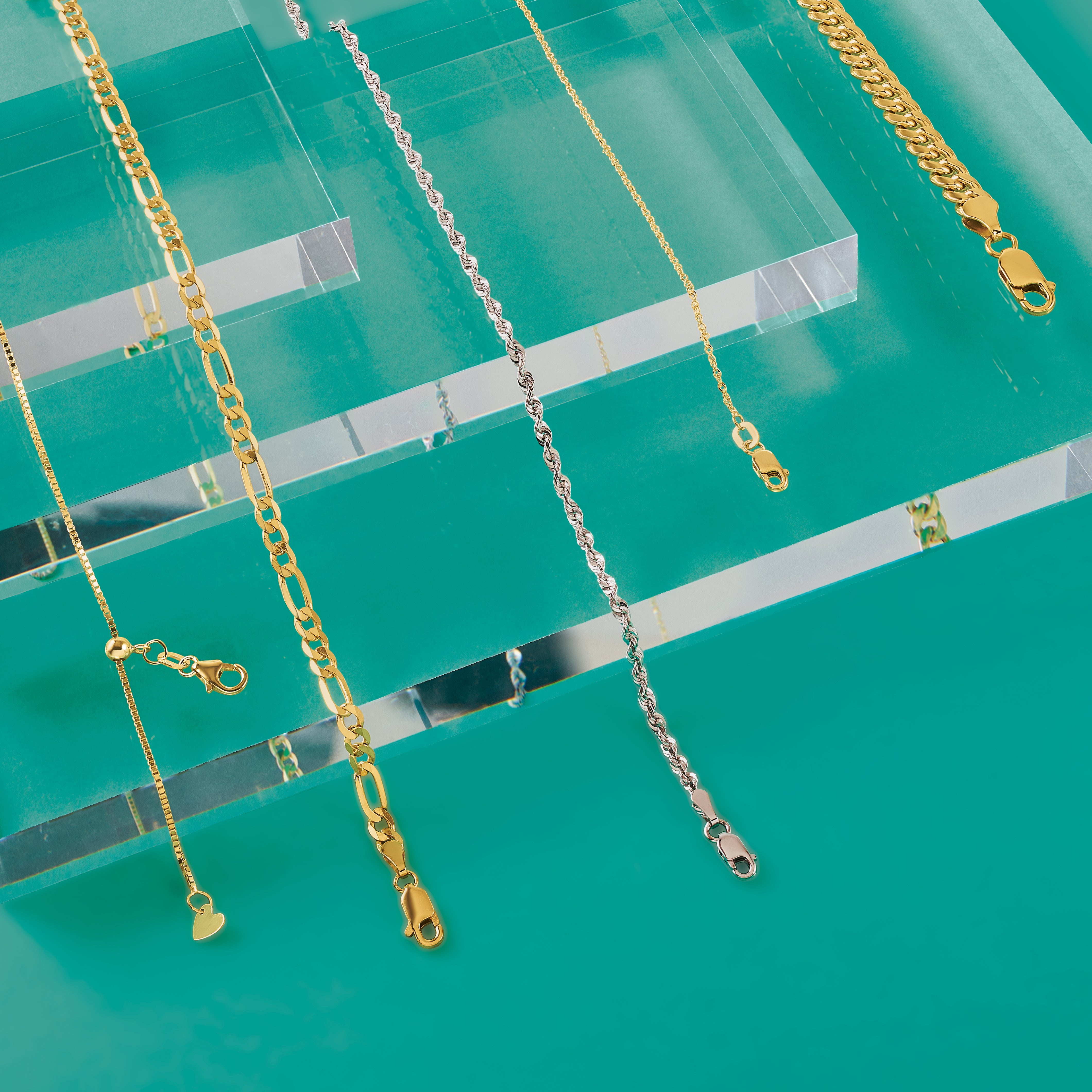 10K White Gold 2.5mm Diamond-Cut Lightweight Rope Chain