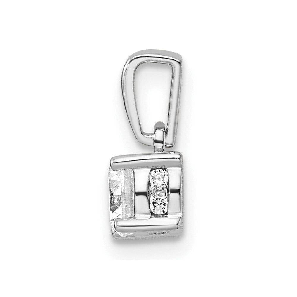 14K White Gold Lab Grown Vs/Si Fgh Dia Fashion Pendant W/Chain