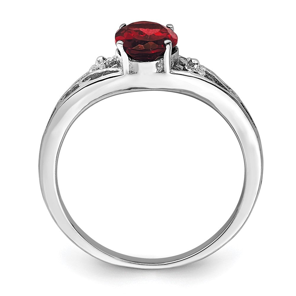 Sterling Silver Rhodium-plated Garnet Ring