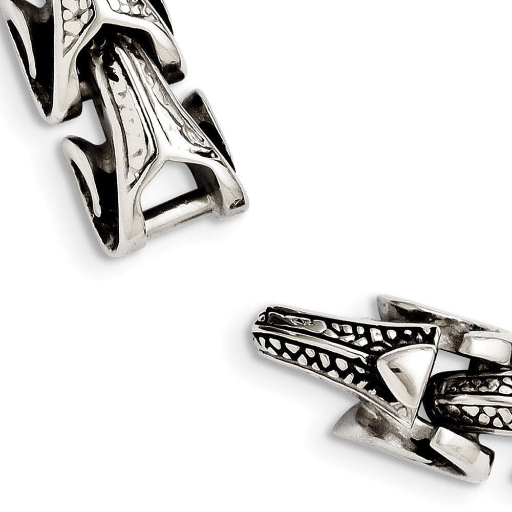 Chisel Stainless Steel Antiqued and Polished 8.5 inch Dragon Scale Link Bracelet