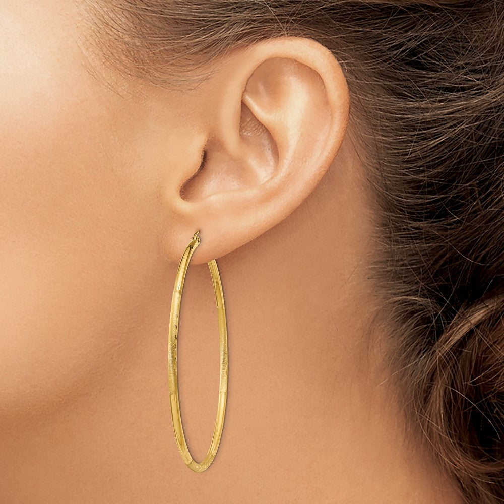 14k Satin and Diamond-cut 2mm Round Tube Hoop Earrings