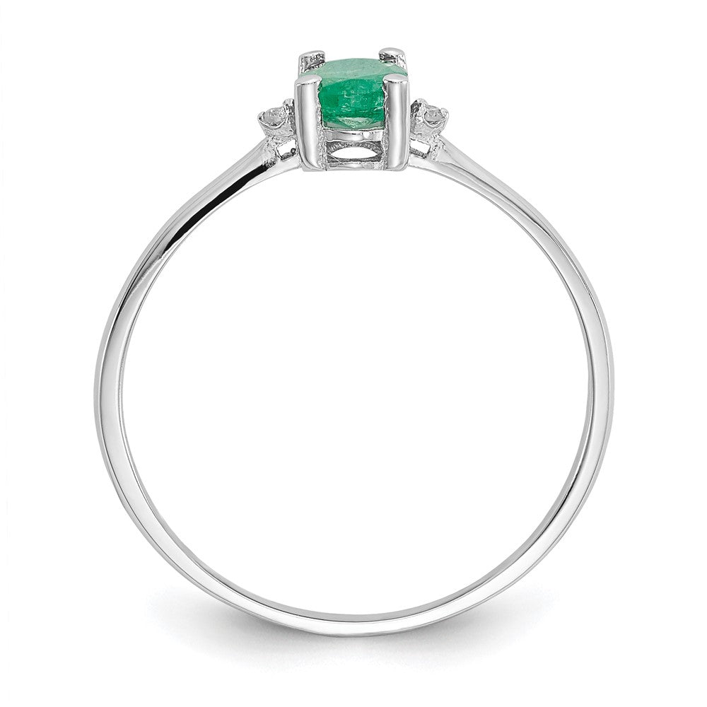 14k White Gold Diamond & Emerald Birthstone Ring