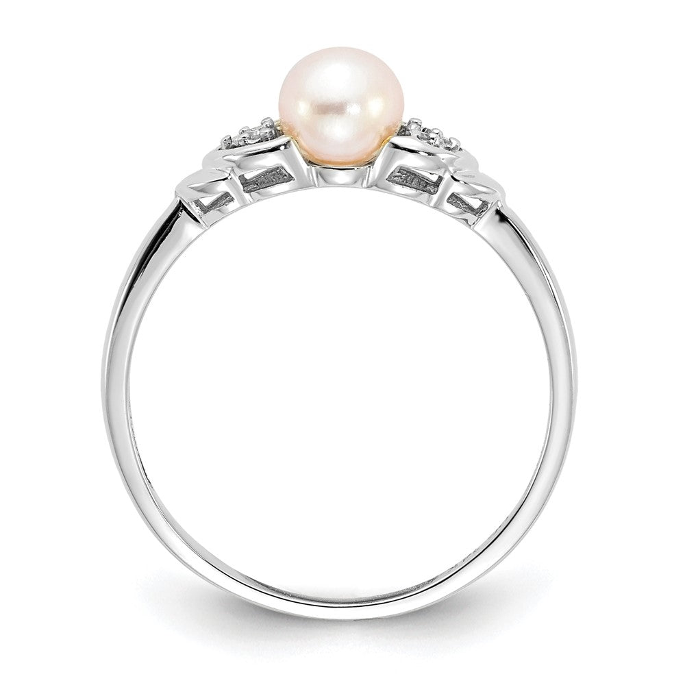 14k White Gold FW Cultured Pearl and Diamond Ring