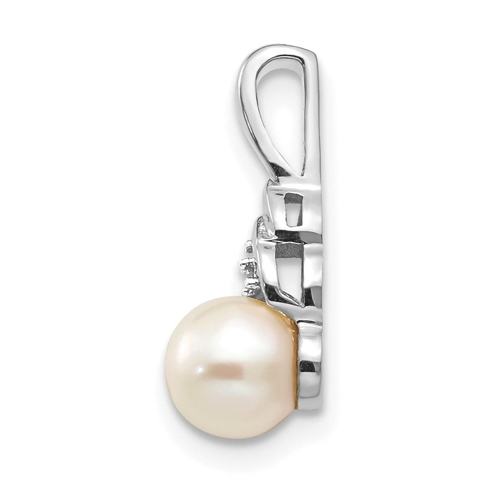 14k White Gold FW Cultured Pearl and Diamond Pendant