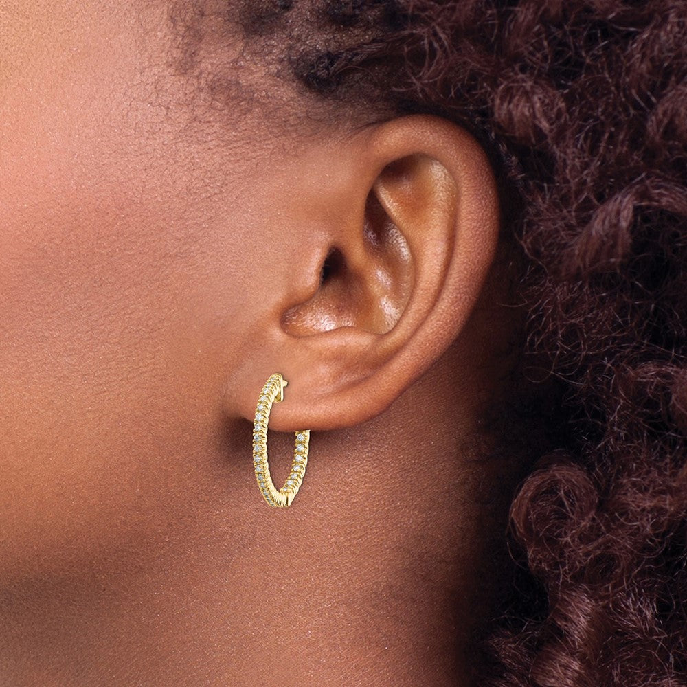 14ky Oro Spotlight Lab Grown Dia. SI+, H+, Round Hoop w/Safety Clasp Earrings