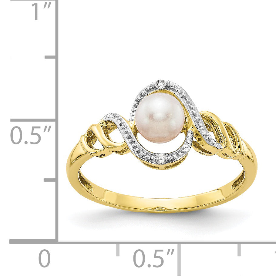10K FW Cultured Pearl and Diamond Ring