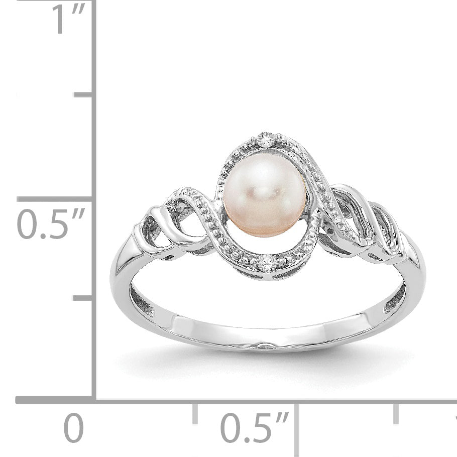 10k White Gold FW Cultured Pearl and Diamond Ring