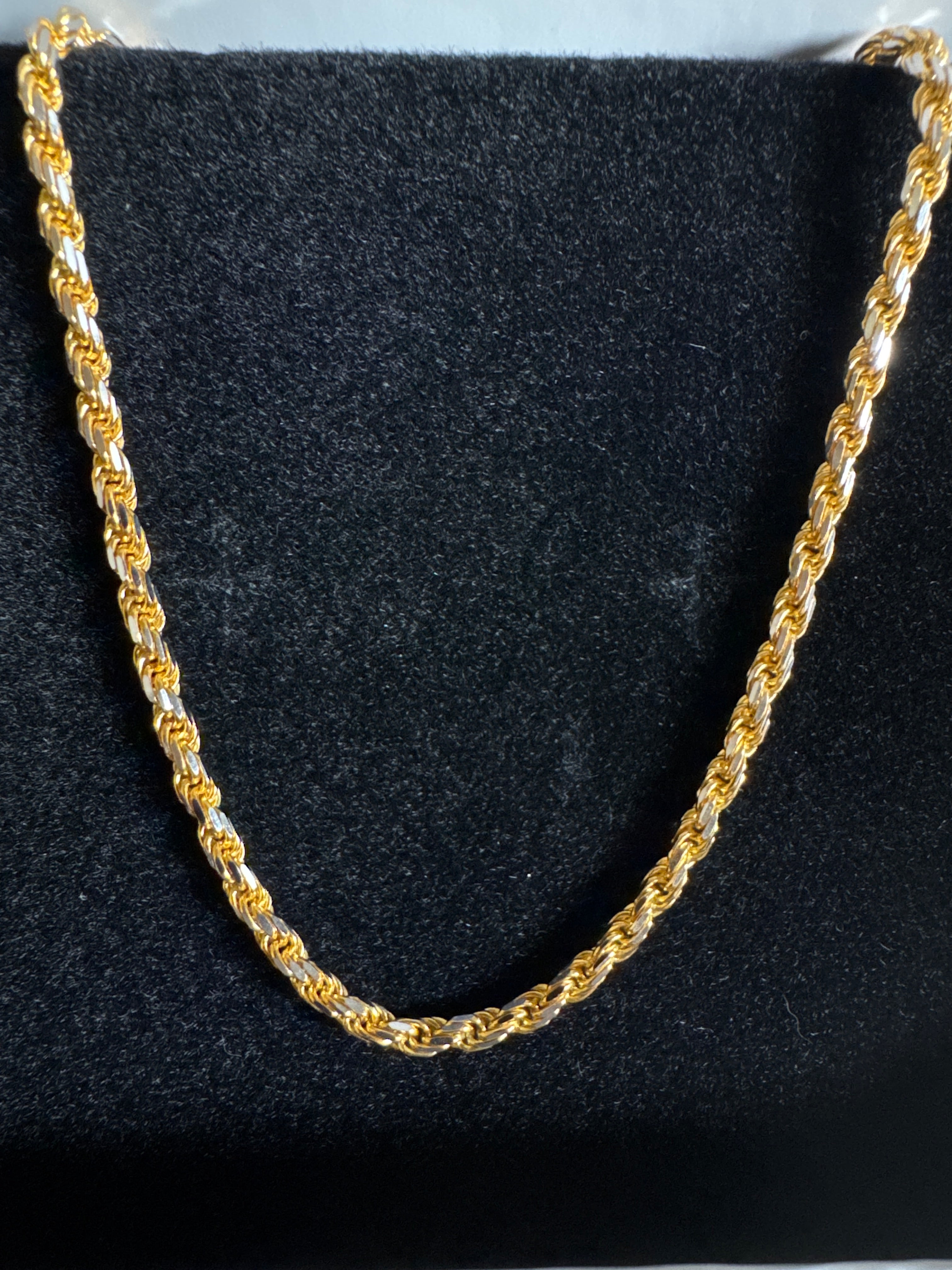 14k Yellow Gold 3.0MM Diamond Cut Rope Chain 24"