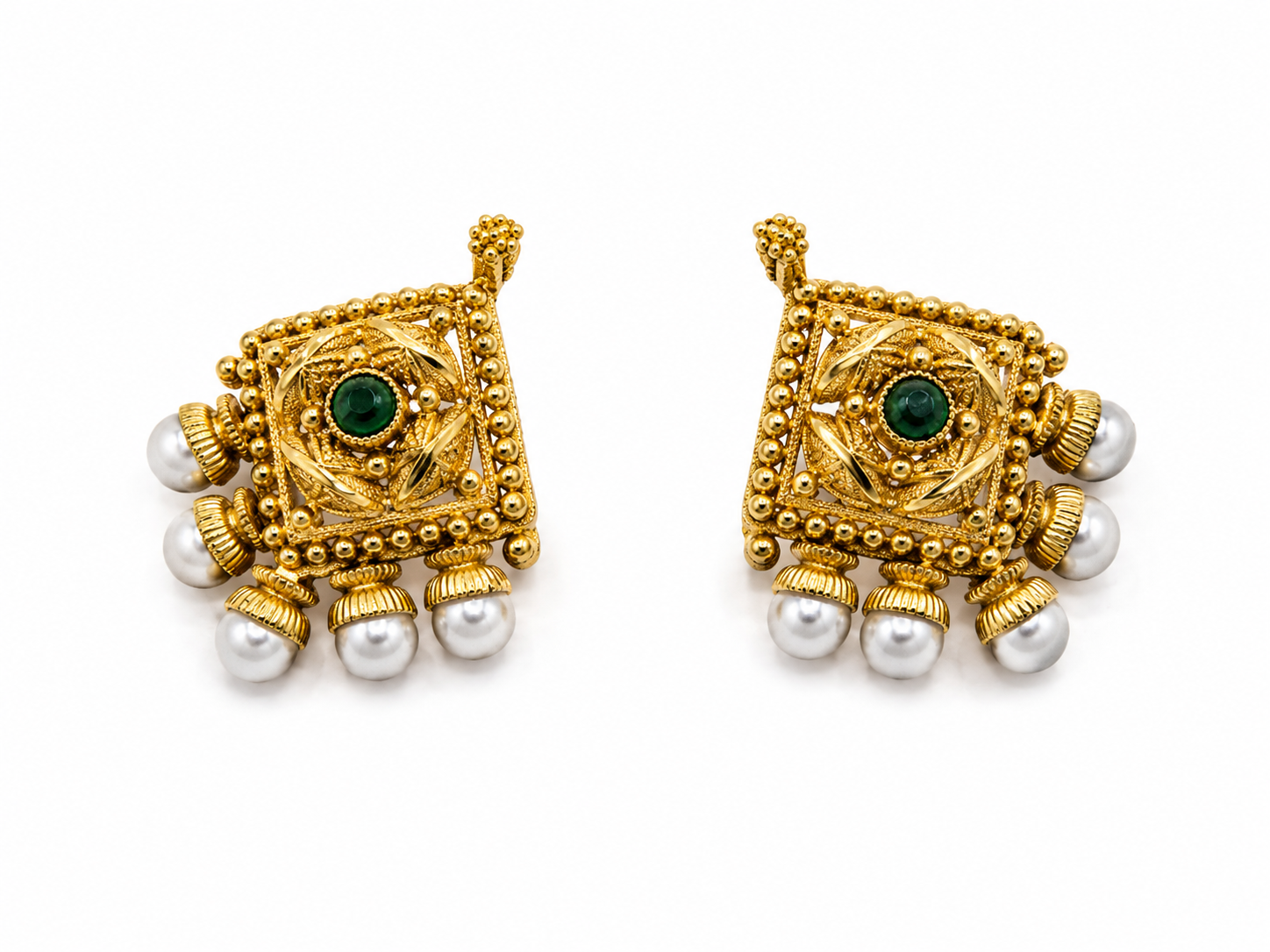22KT Square Pearl Stud Yellow Gold Earrings [A10B3]