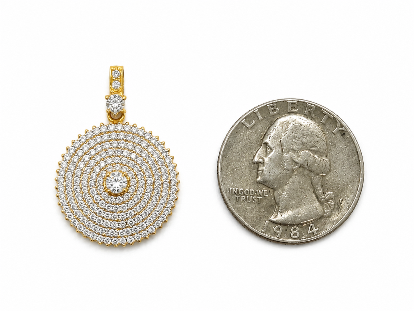 22KT Yellow Gold Circle Cubic ZIrconium Pendant [A5B2]