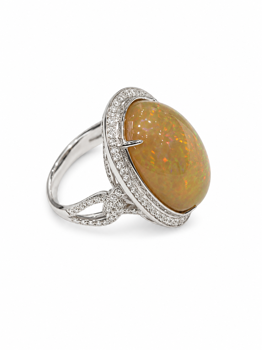 14KT White Gold 0.68 CTW 12.97 STW Opal Diamond Ring [K12T]