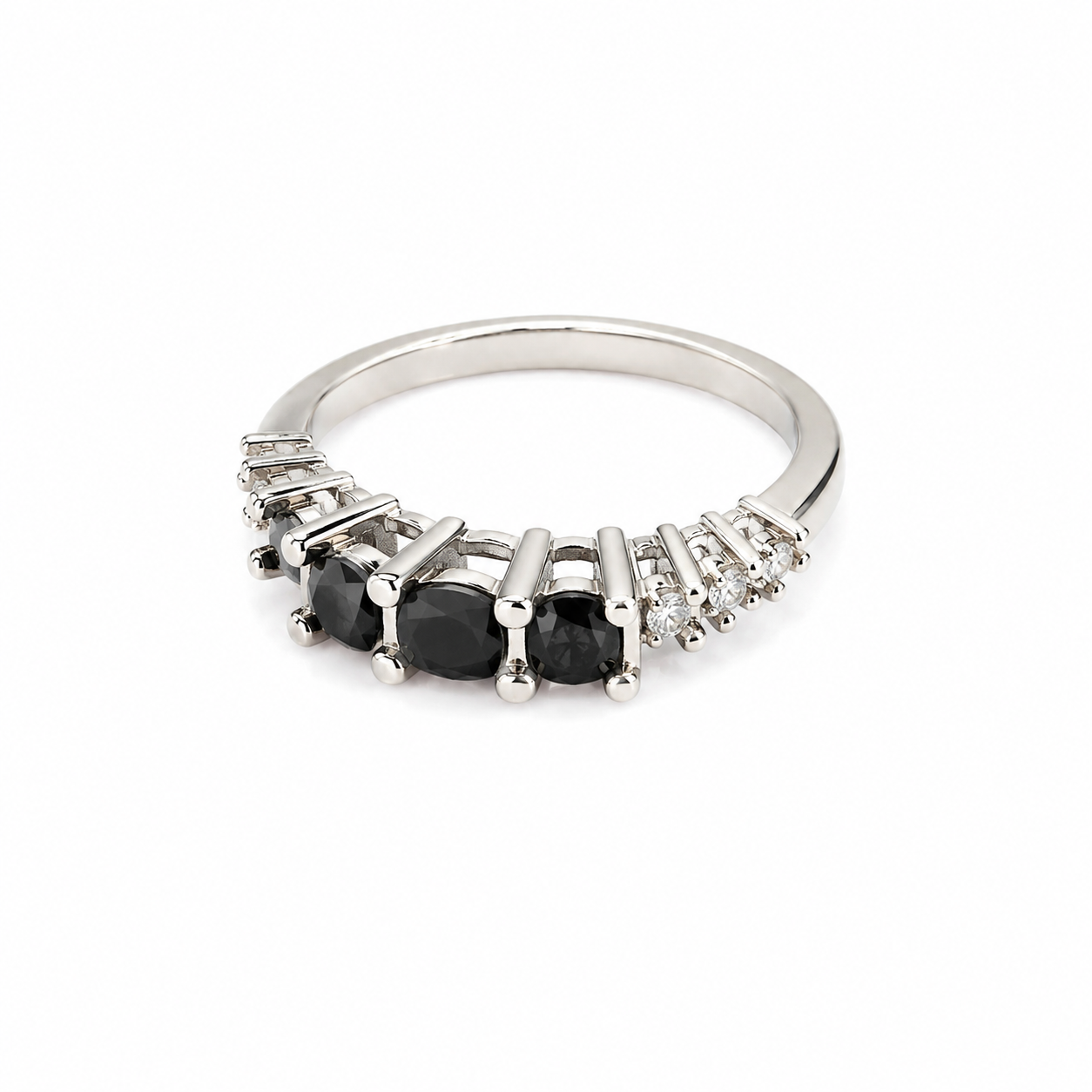 10KT White Gold  0.98 CTW Black Stone Diamond Ring [18H]