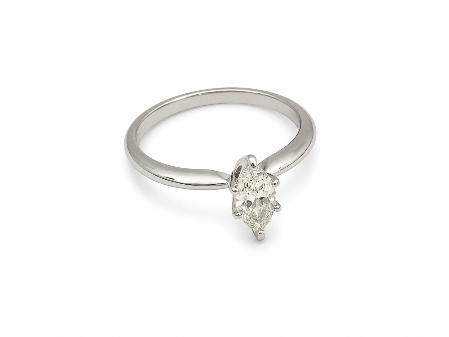 14KT White Gold 0.50 CTW Diamond Ring [K25H00]