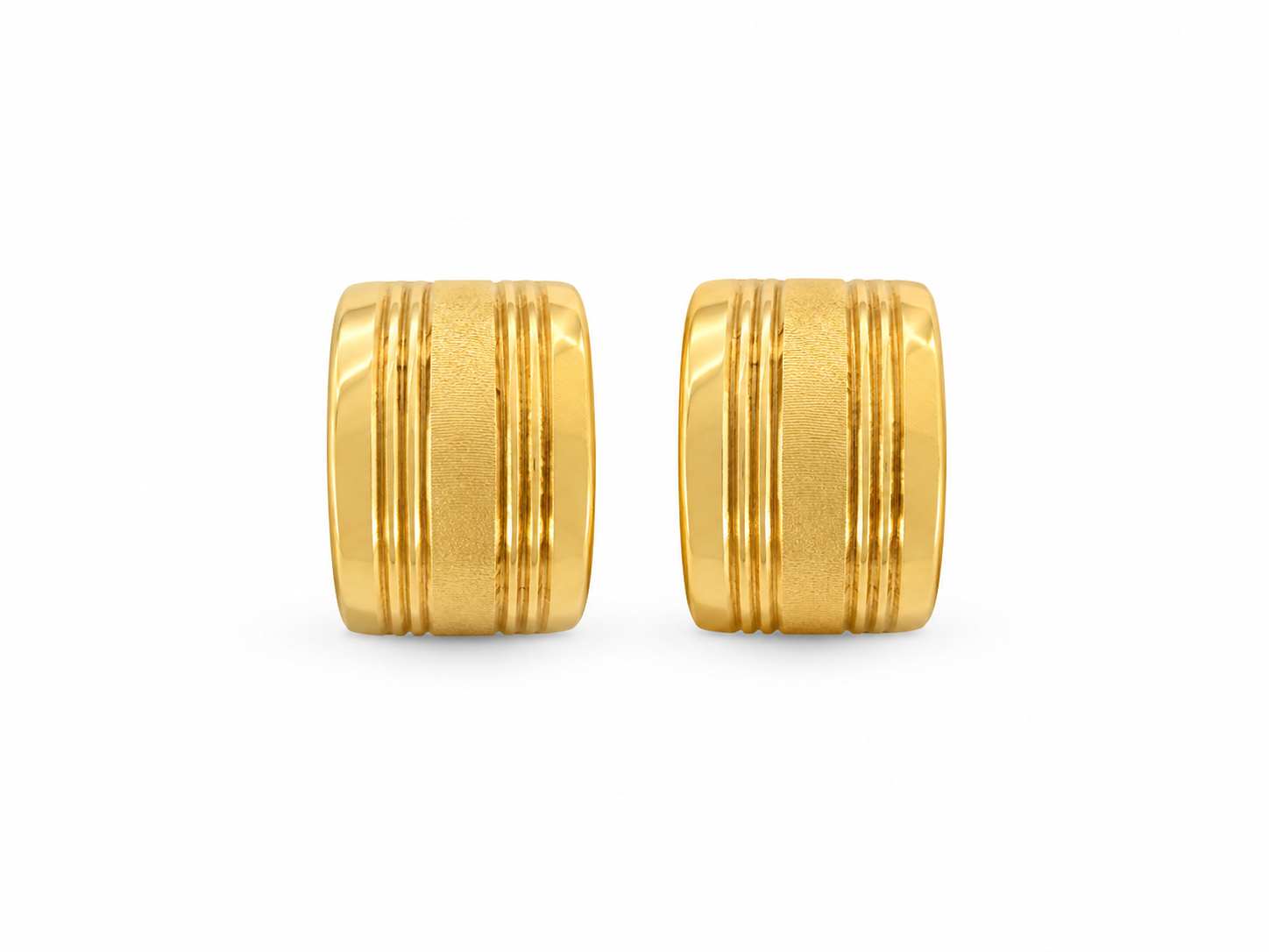18KT Square Stud Yellow Gold Earrings [A5B8]