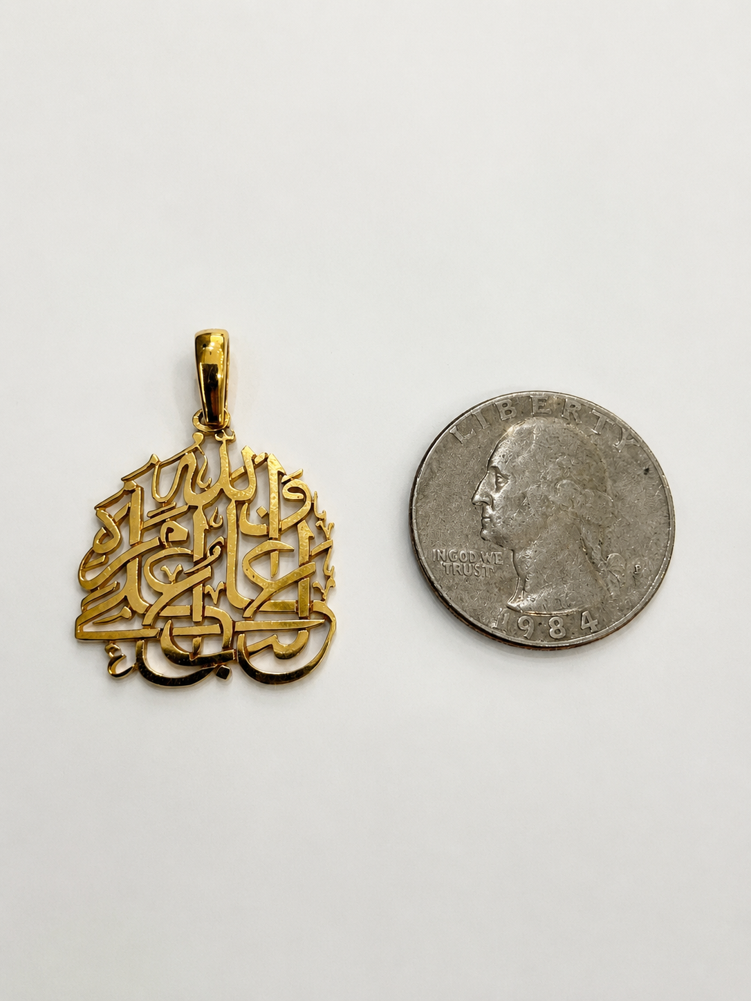 21KT Arabic Calligraphy Yellow Gold Pendant [A5B2]