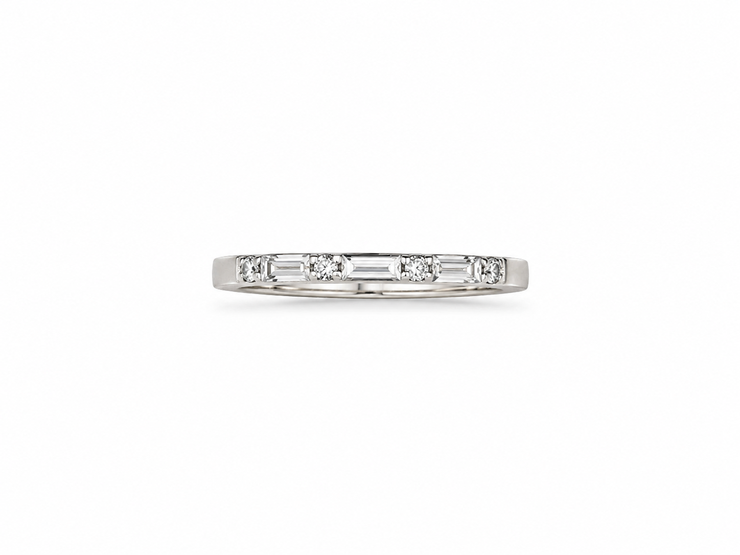 14KT White Gold 0.10 CTW Diamond Ring [A1B8 - K6H00]