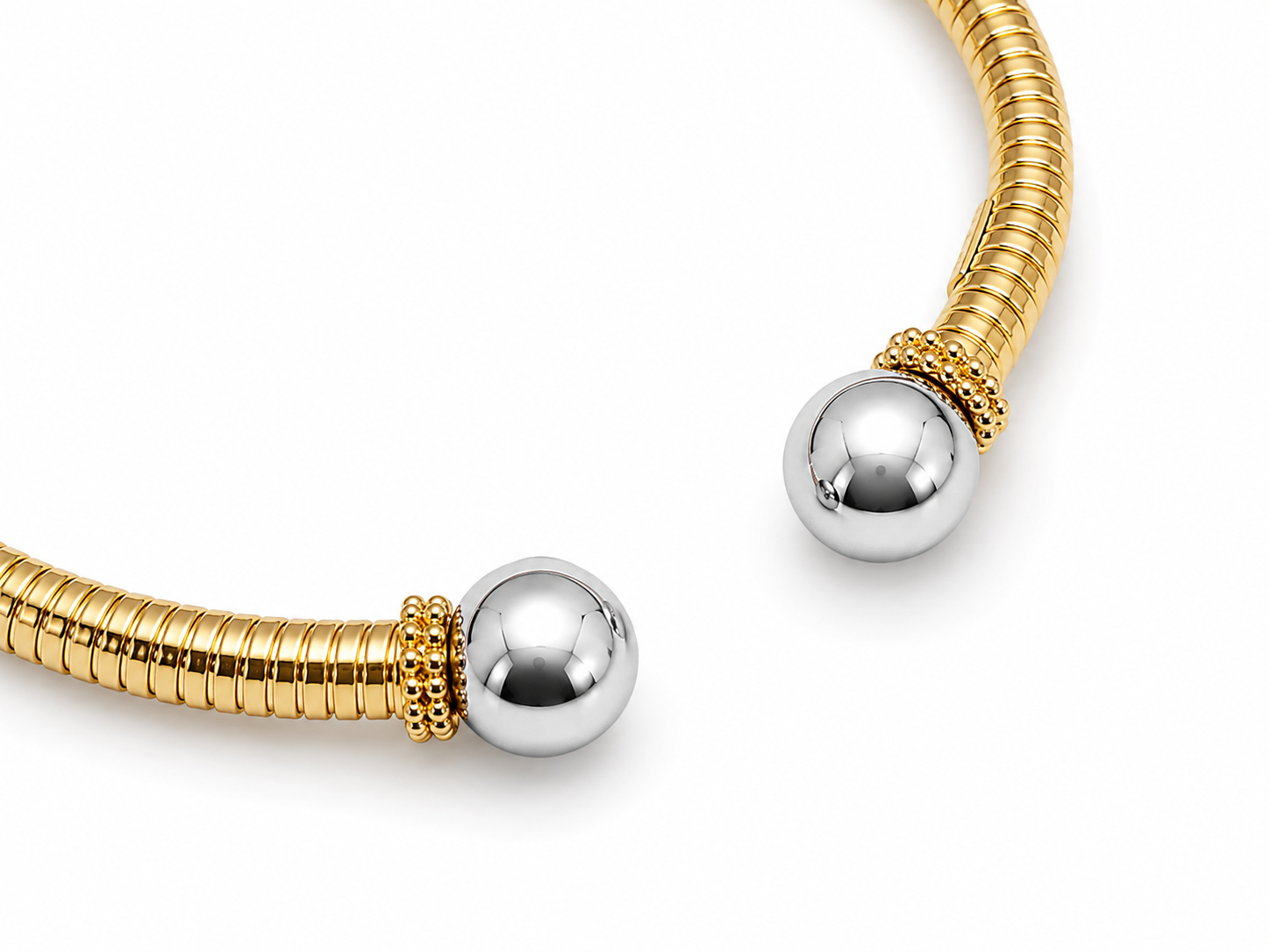 14KT Ribbed Two Tone 11 MM Gold Open Bangle Bracelet