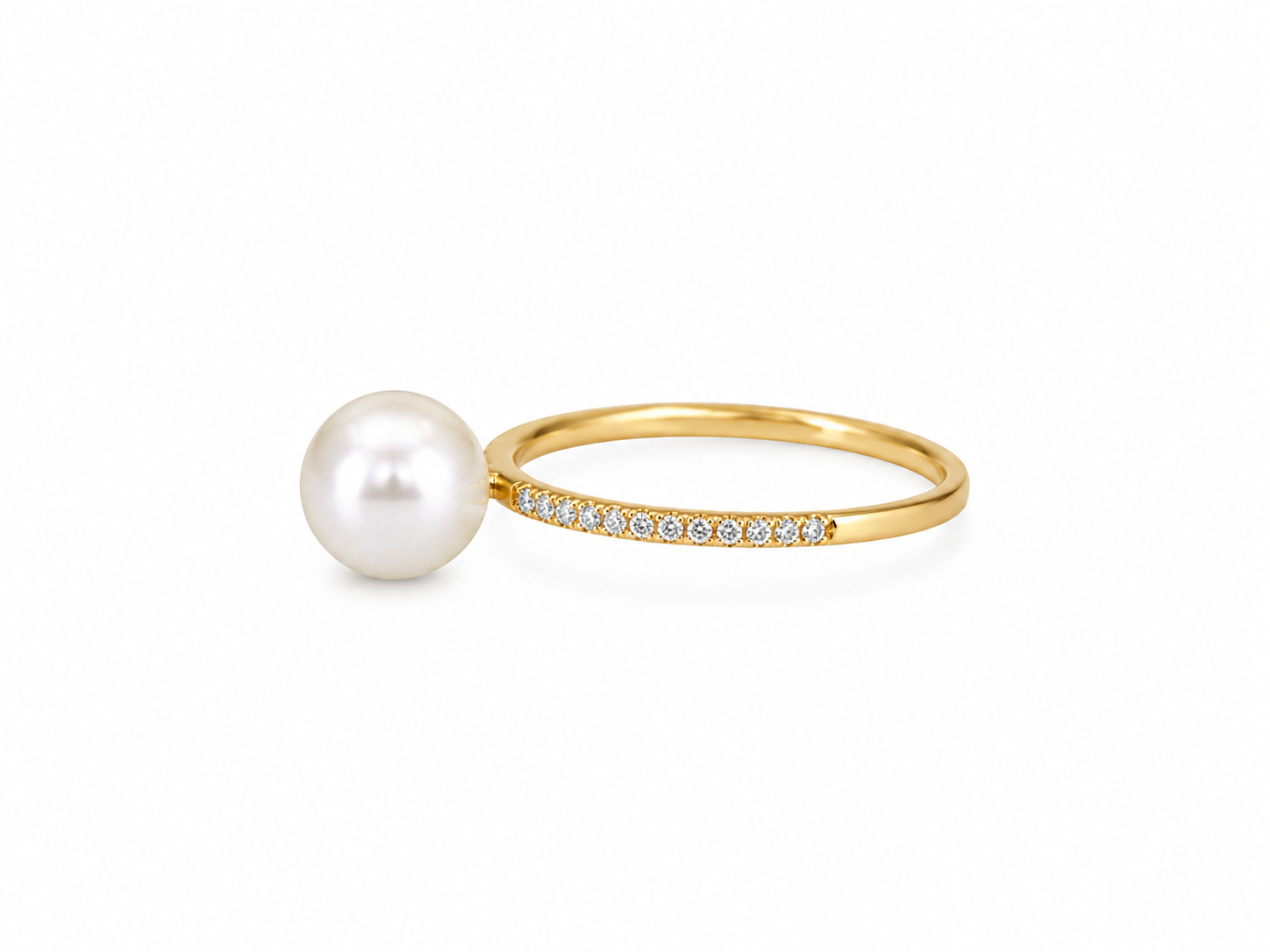 18KT Yellow Gold 7.5MM Akoya Pearl And Crystal Ring [K8H50]