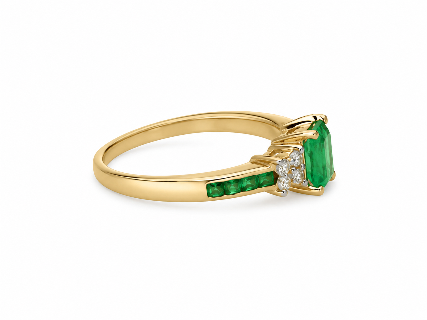 14KT Yellow Gold 0.24 CTW 0.70 STW Emerald Diamond Ring [K14H]