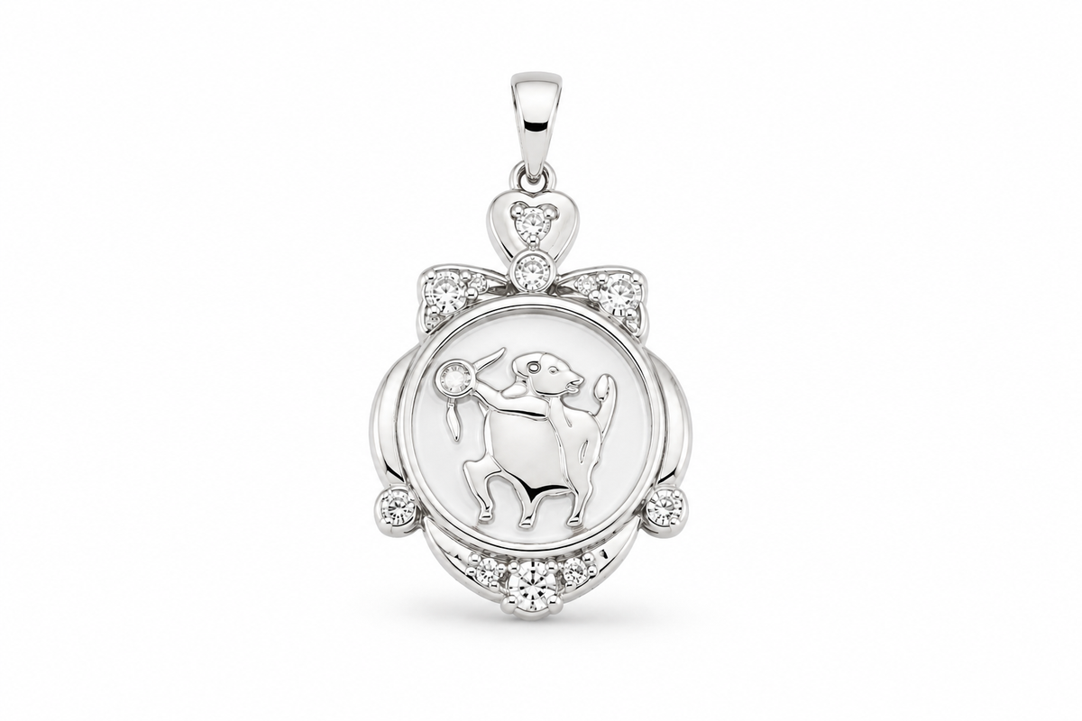 18KT White Gold Rotating Motif Cubic Zirconium Taurus Pendant [A2B2]