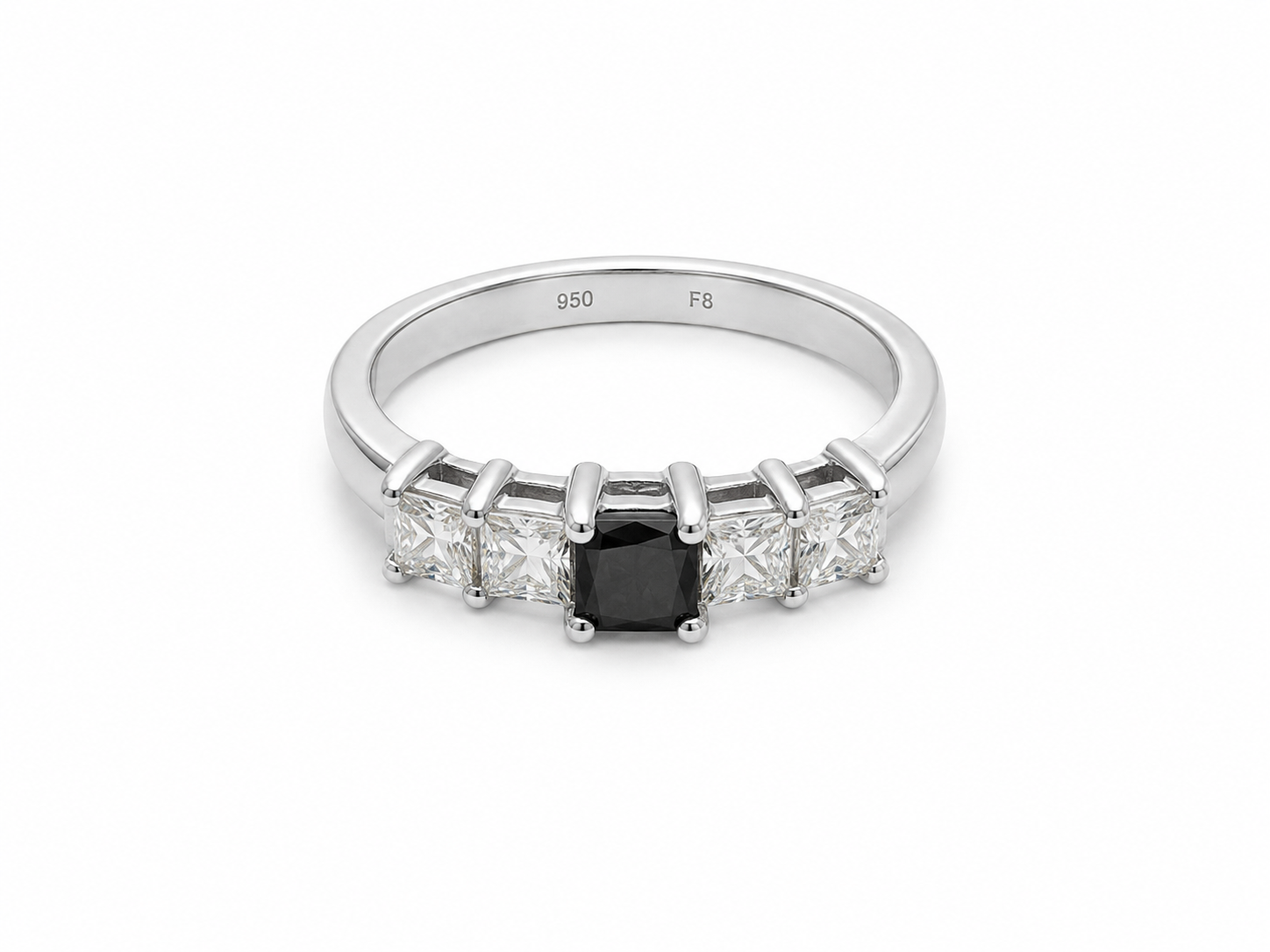 PLAT 1.25 CTW White And Black Diamond Ring [K63H]