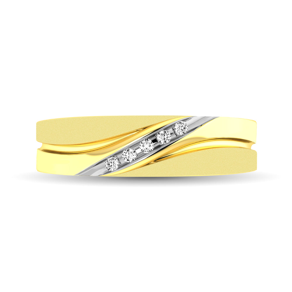 Men&apos;s 1/20 Ctw. Diamond Slant Ring in 10K Yellow Gold