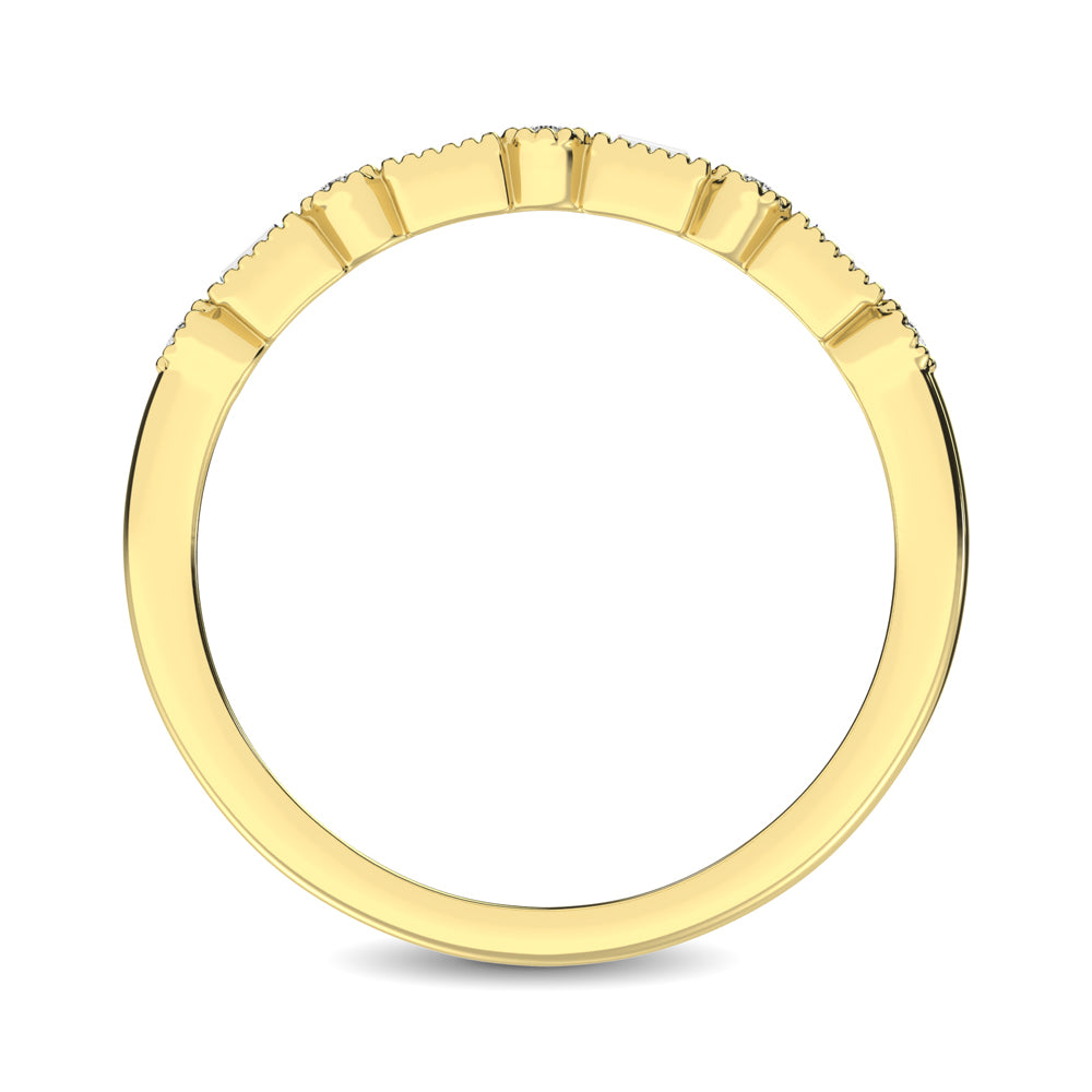 14K Yellow Gold 1/10 Ctw Round And Tapper Diamond Band Ring