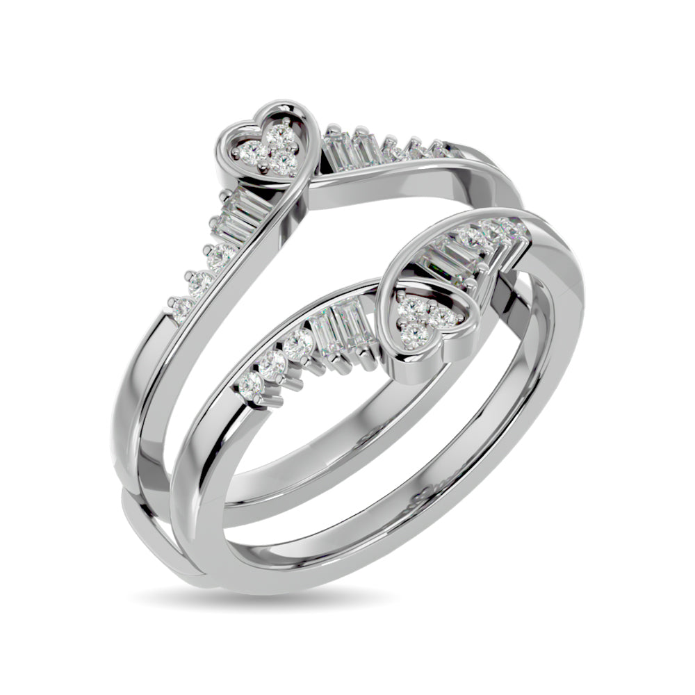 Diamond 1/4 Ct Tw Round And Tapper Guard Ring  In 14K White Gold