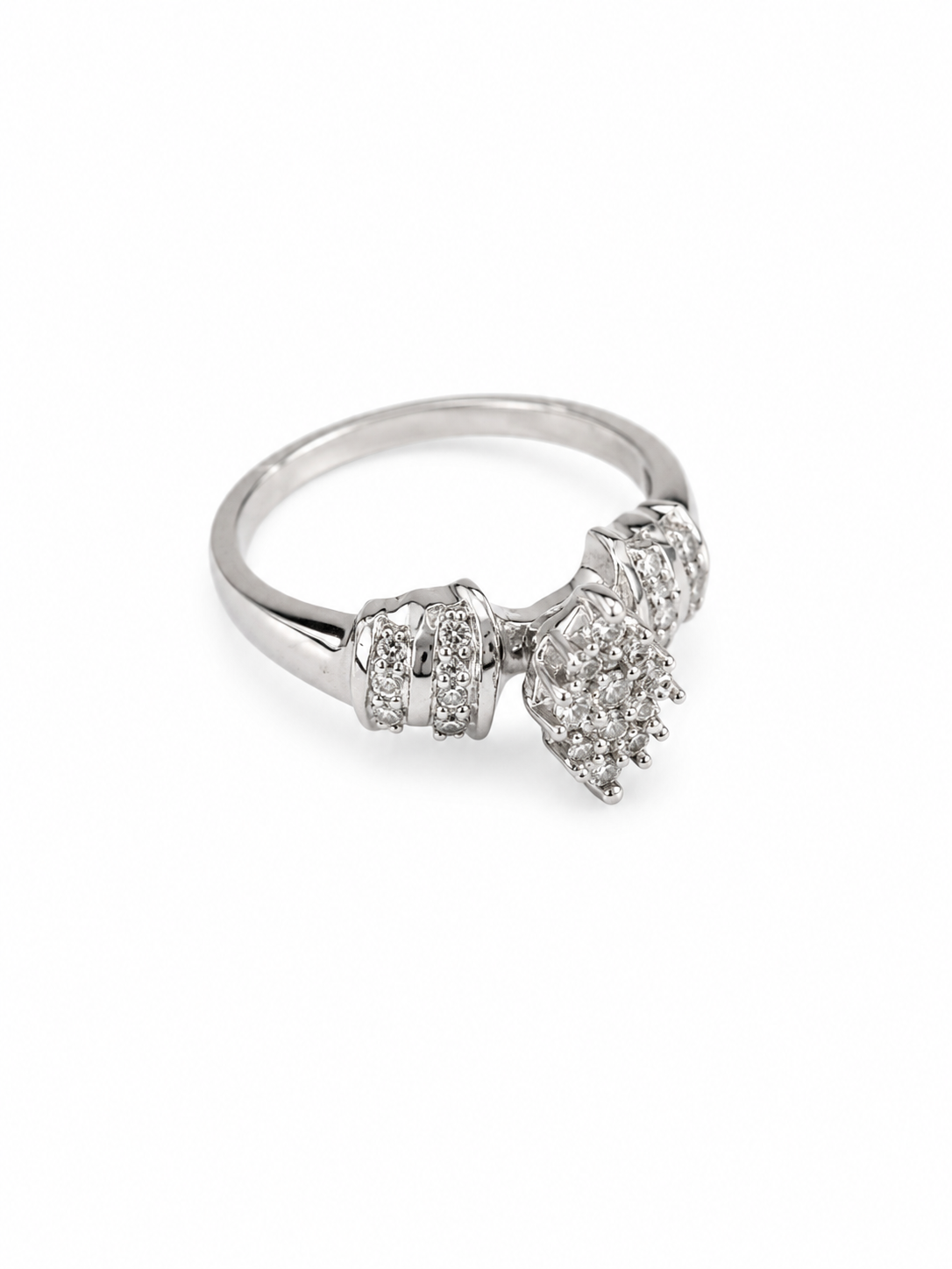 10KT White Gold 0.03 CTW Diamond Ladies Ring [KS4H75 - A1B8]