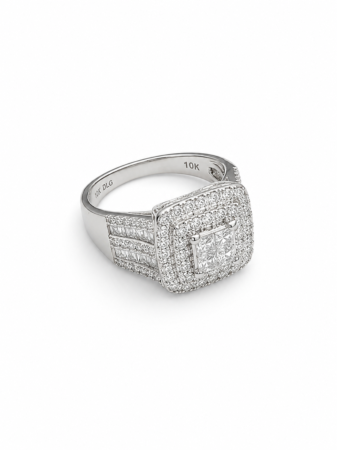 10KT White Gold 1 CTW Diamond Ring [K35H00]