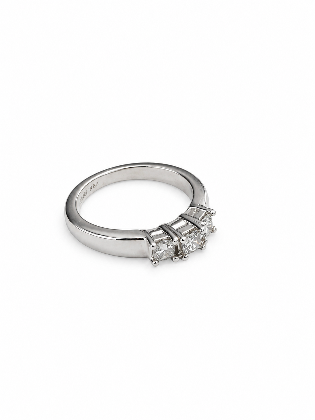 14KT White Gold 0.40 CTW Diamond Ring [K26H50]