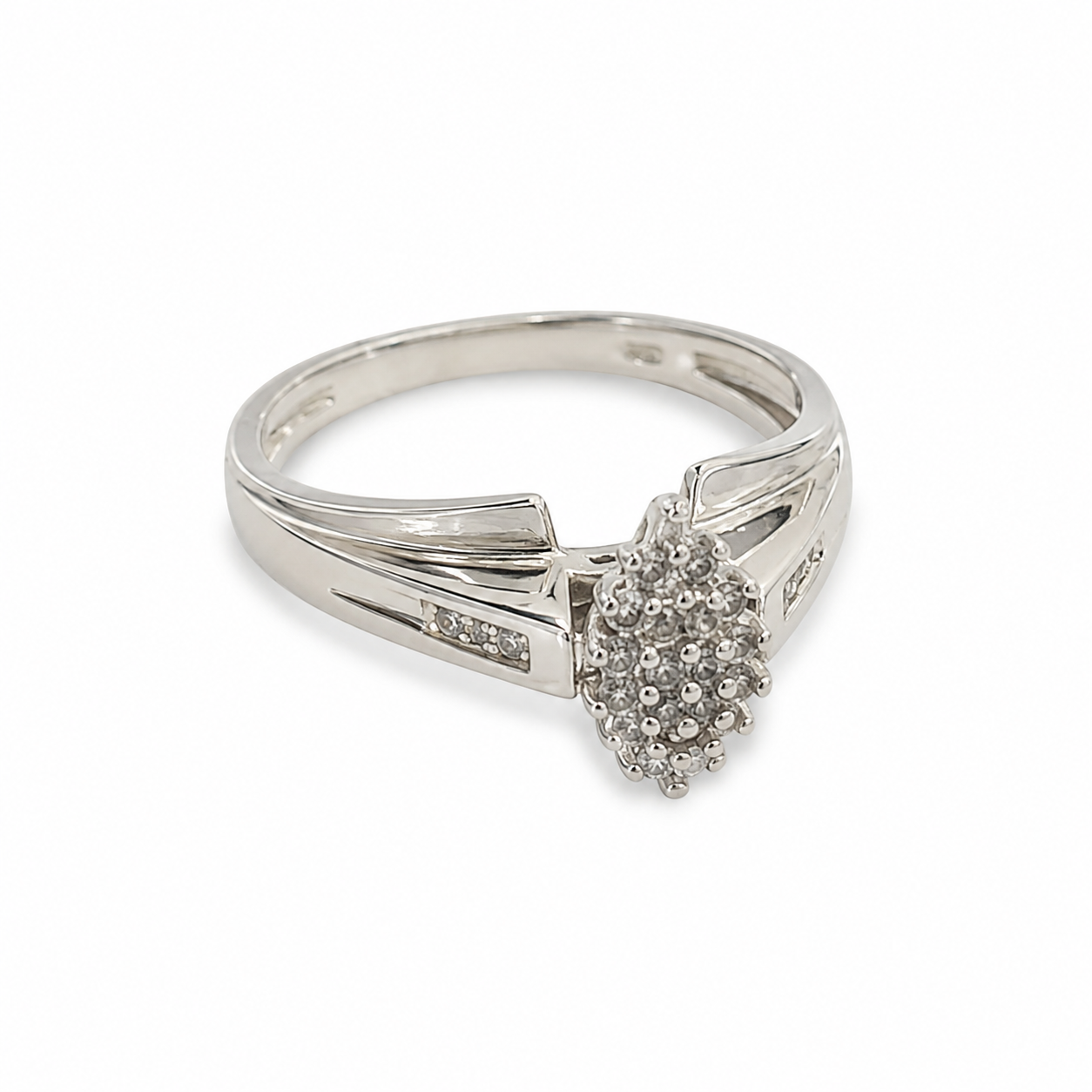 10KT White Gold 0.40 CTW Diamond Ladies Ring [K9H75]