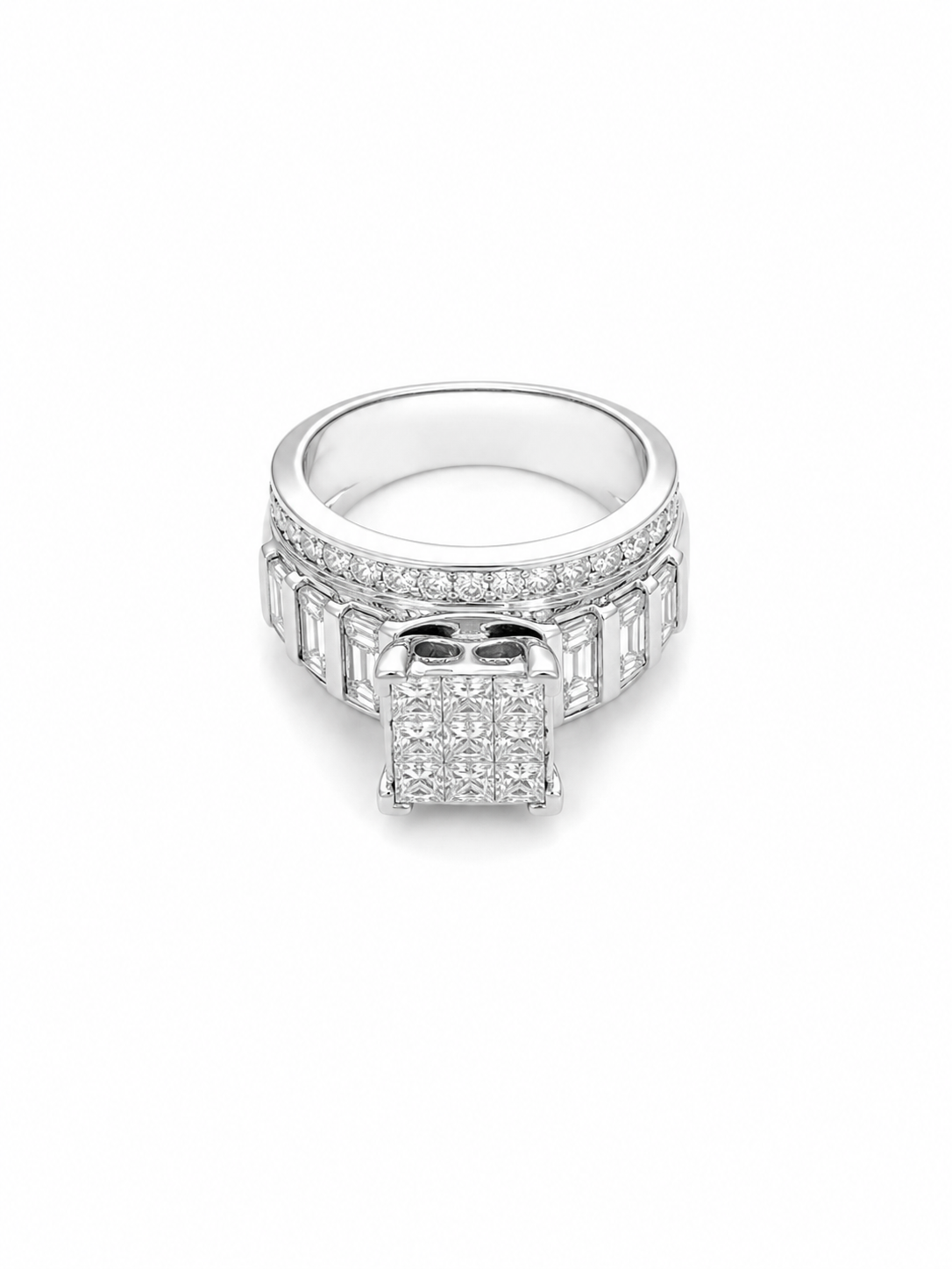 10KT White Gold 2.00 CTW Princess, Round, Baguette Diamond Ring [K4T]