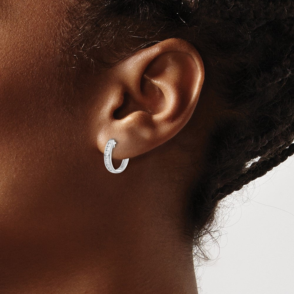 14K White Gold Lab Grown Diamond VS/SI FGH Hinged Hoop Earrings