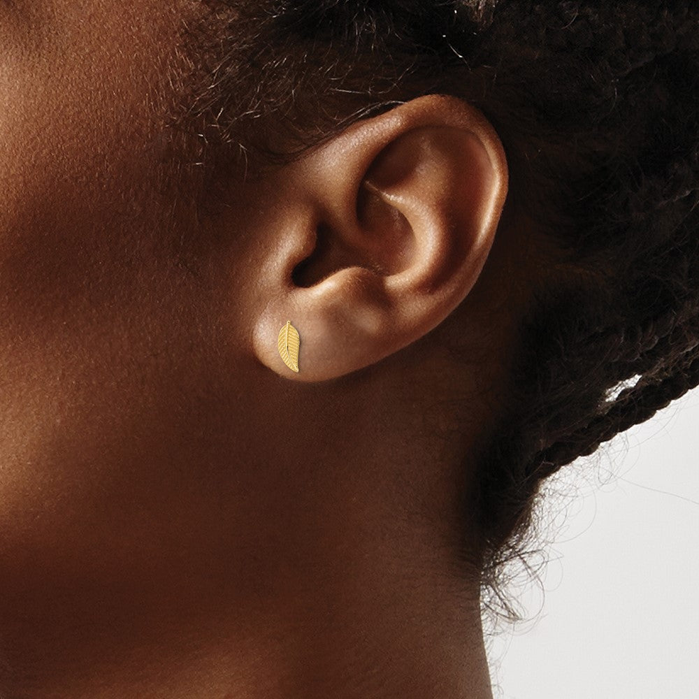 14k Madi K Kids Leaf Post Earrings