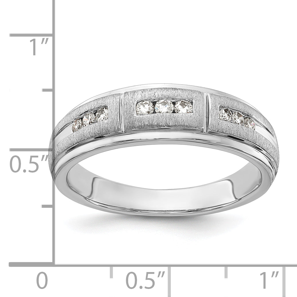 IBGoodman 10k White Gold 1/5 carat Lab Grown Diamond VS/SI+ G+ Complete Men's Ring